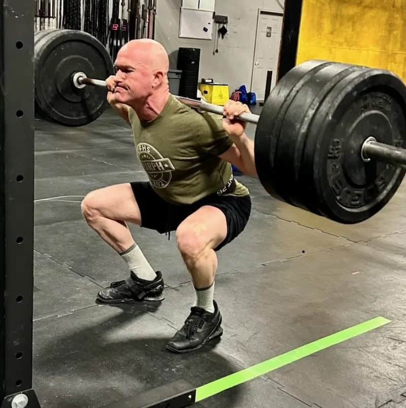 hip pain chiropractor tulsa crossfit athlete squat vanguard chiropractic